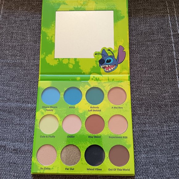 Disney's Stitch Eyeshadow Palette - Picture 1 of 10